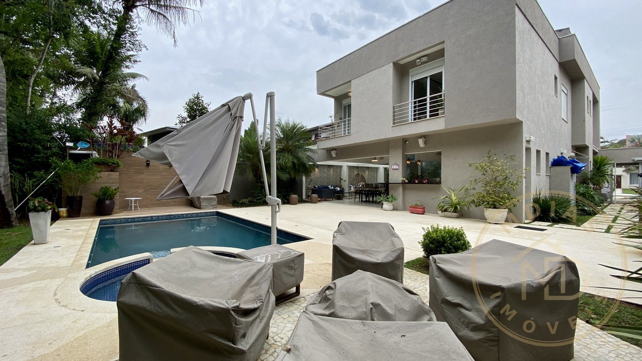 Casa — foto 1 de 6