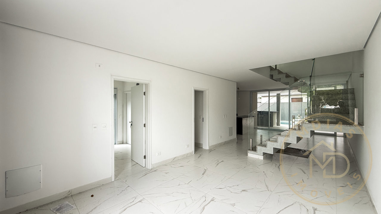 Casa em Condomínio — foto 2 de 35