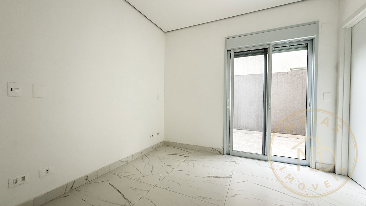 Casa em Condomínio — foto 8 de 35