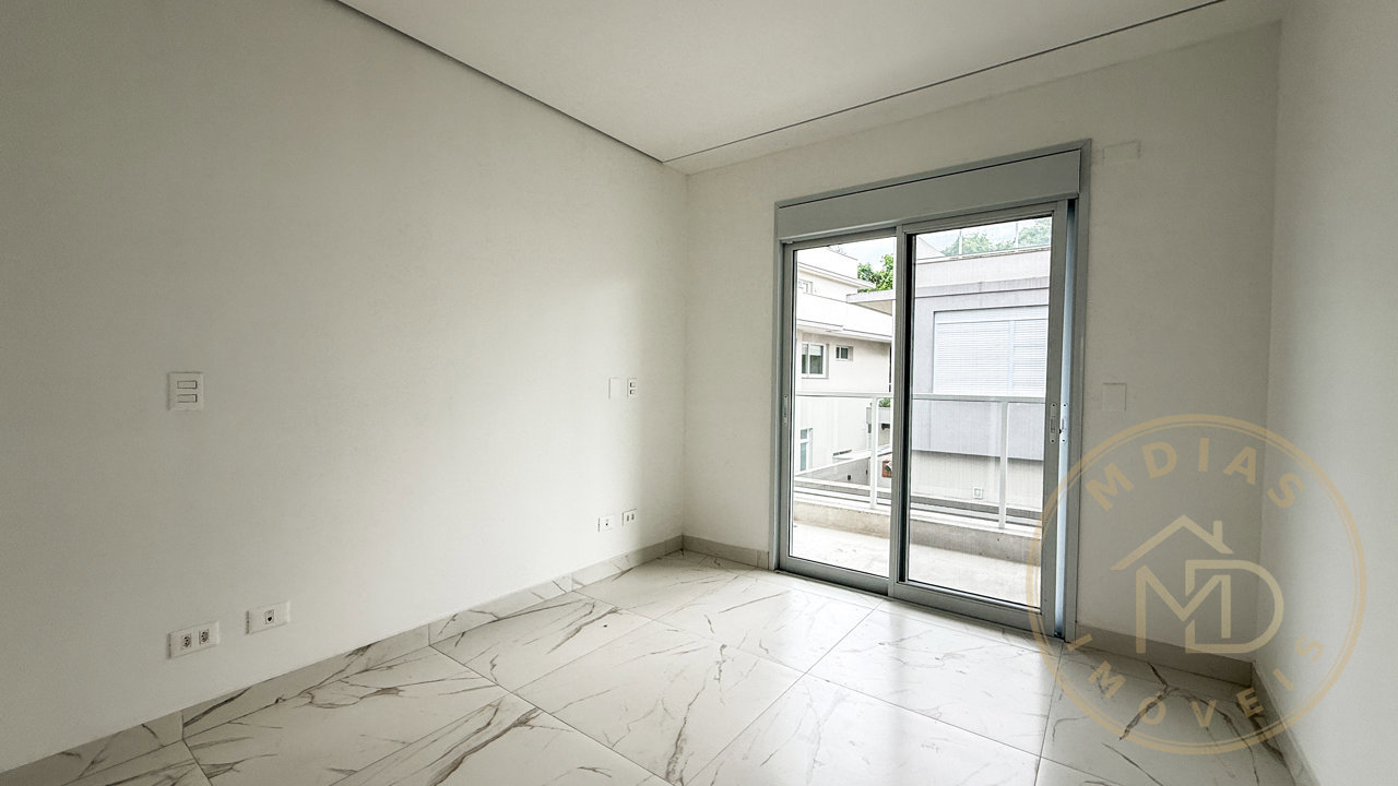 Casa em Condomínio — foto 5 de 35