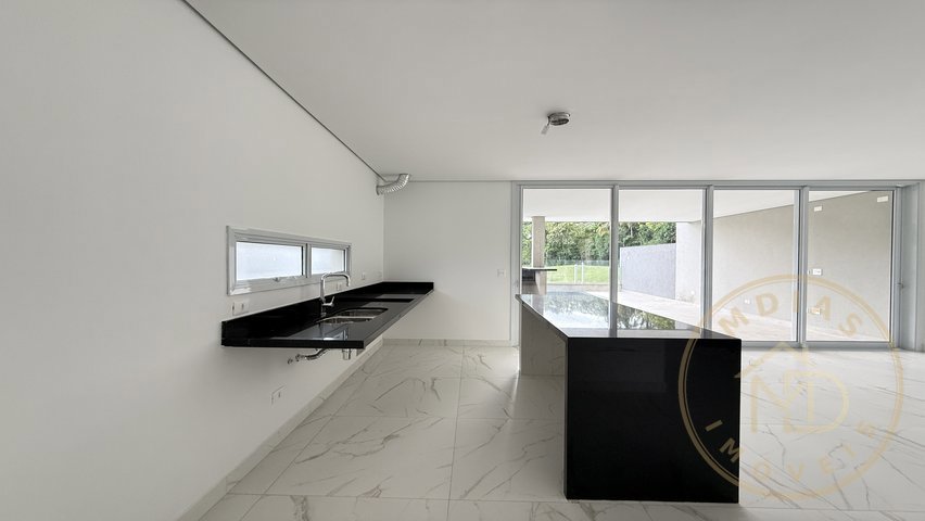 Casa em Condomínio — foto 10 de 42