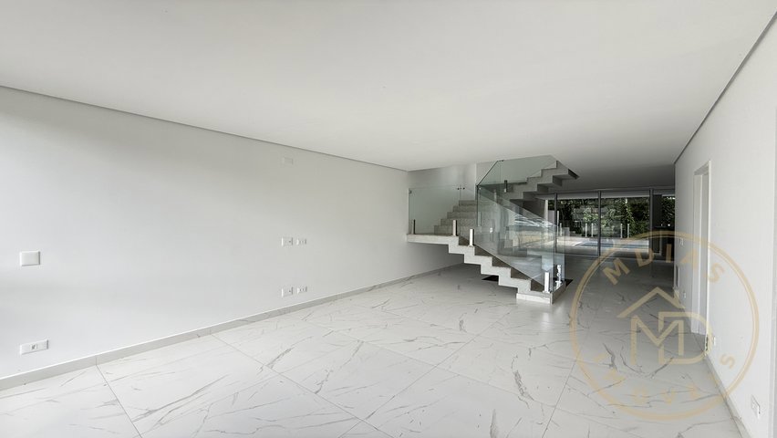 Casa em Condomínio — foto 3 de 37