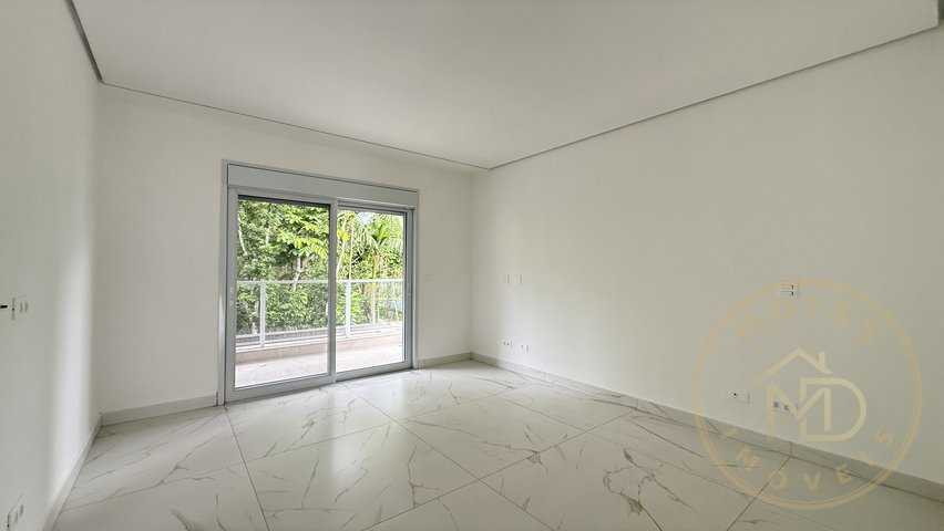 Casa em Condomínio — foto 4 de 37