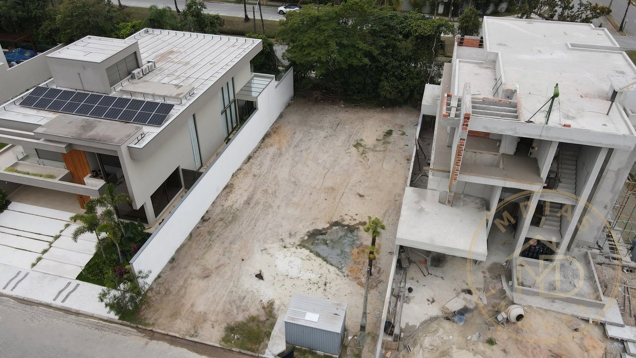 Terreno — foto 1 de 4