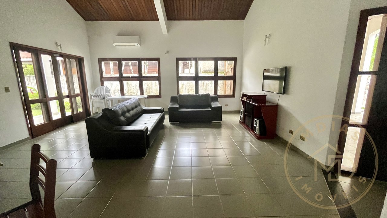 Casa — foto 1 de 6