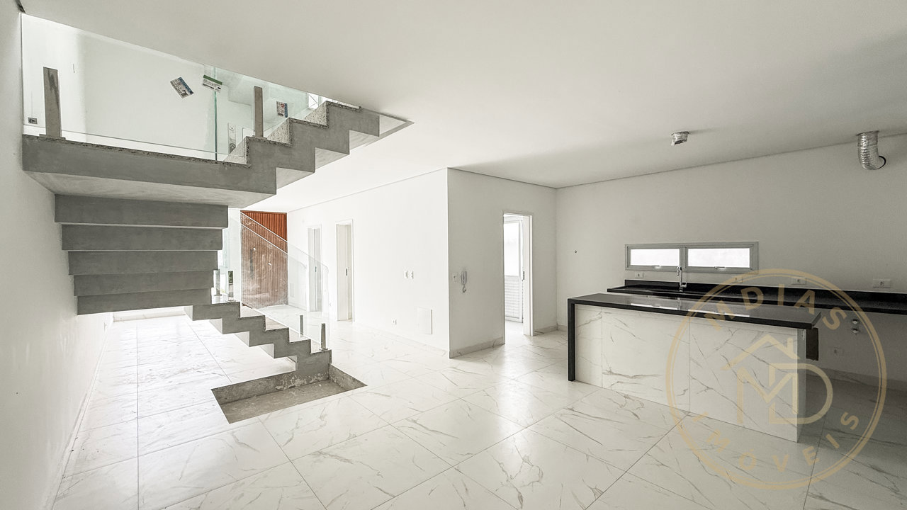 Casa em Condomínio — foto 4 de 33