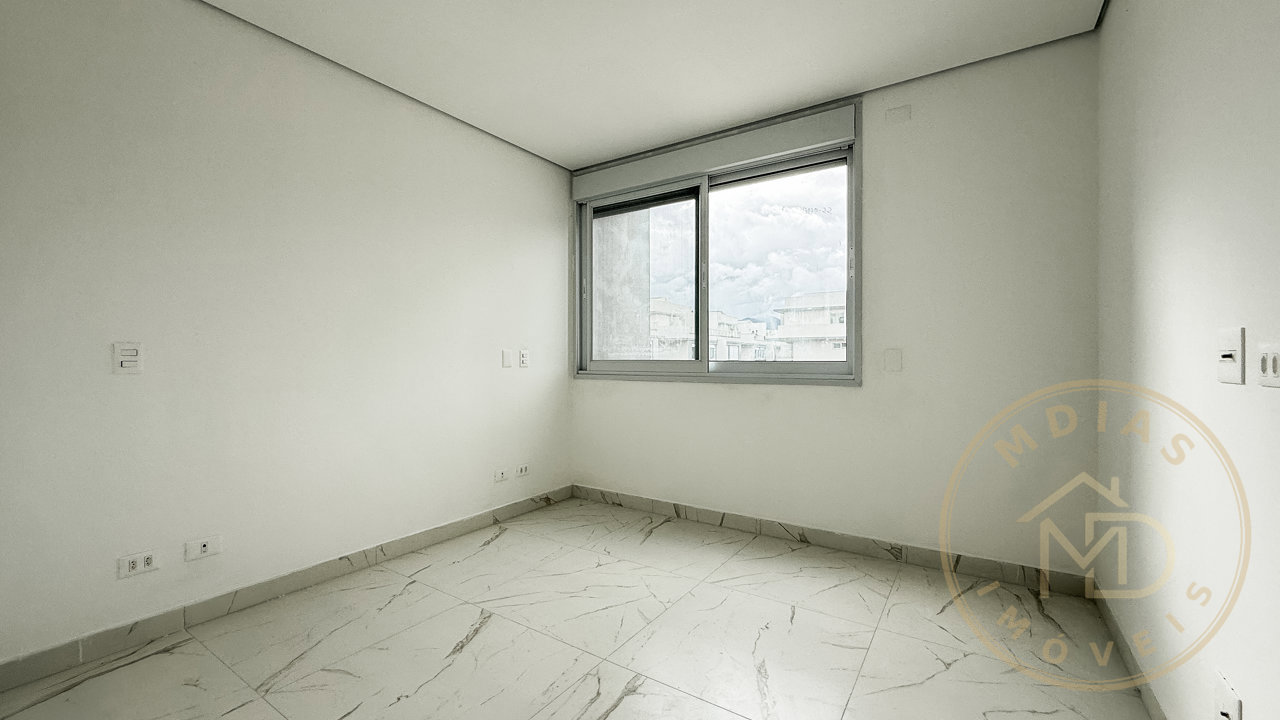 Casa em Condomínio — foto 13 de 33