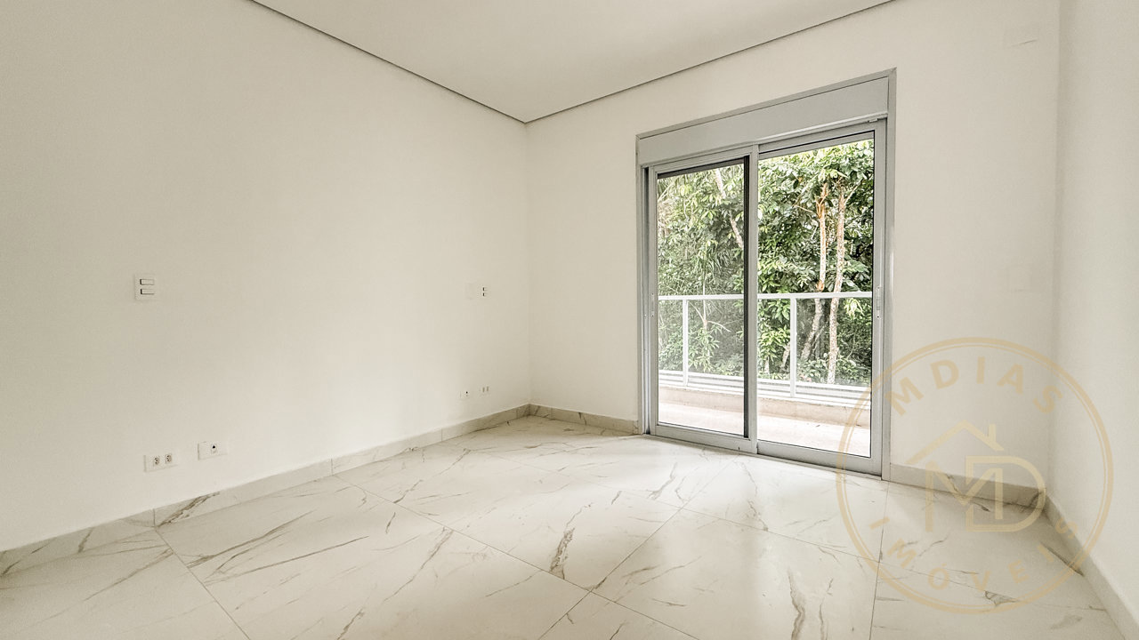 Casa em Condomínio — foto 7 de 33